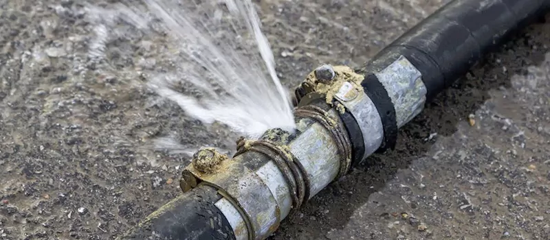 Underground Water Main Break Repair Experts in Keswick, ON